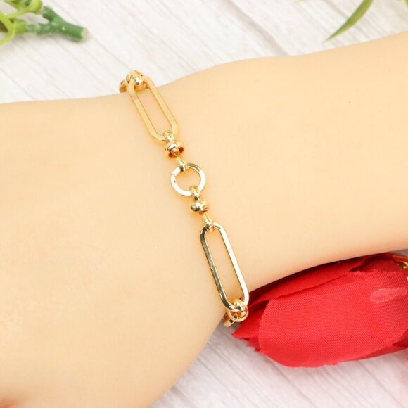 "Trendy Handmade Bracelet – A Thoughtful Gift for Girls & Women | UNVRC1566 - Picture 7 of 10